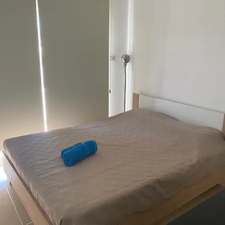 בית נופש Townhouse Louise 2