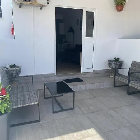 Townhouse Louise 2 * פאהיה